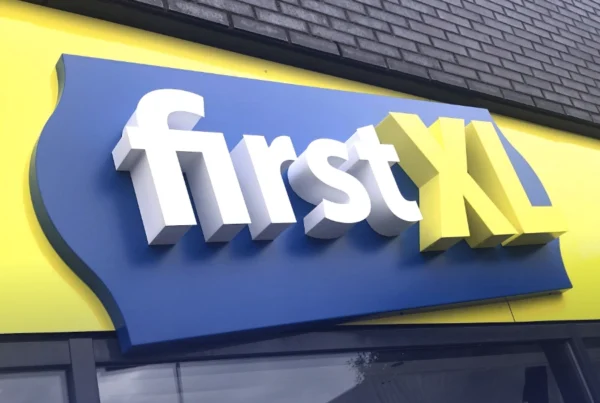 FirstXL-Branding Case UnitR reclamebureau Utrecht vierkant